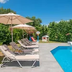 Villa Andreas With Swimming Pool
