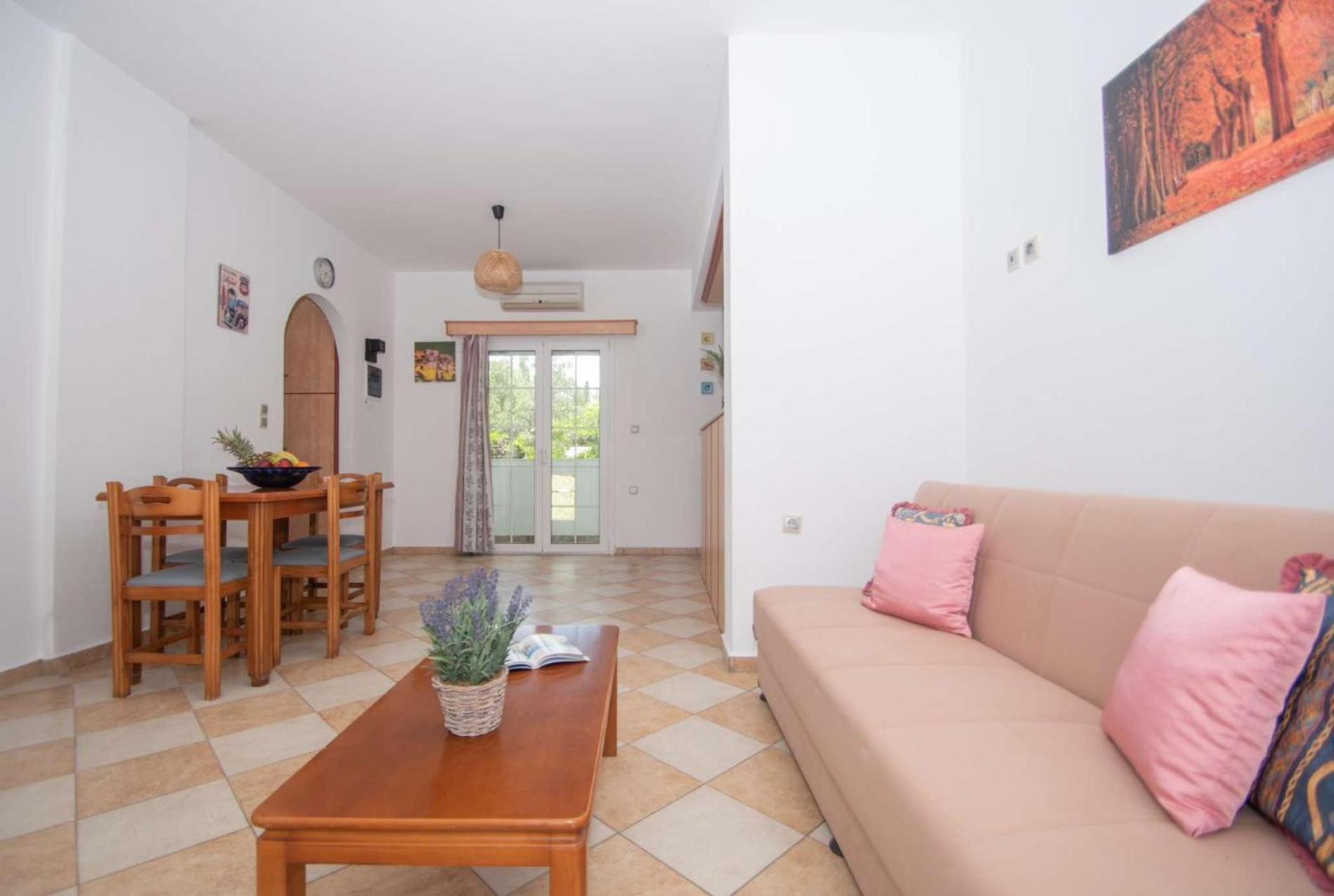 Villa Andreas With Swimming Pool